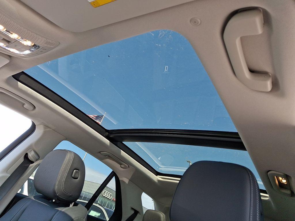 new 2026 Mercedes-Benz GLE 350 car, priced at $71,465