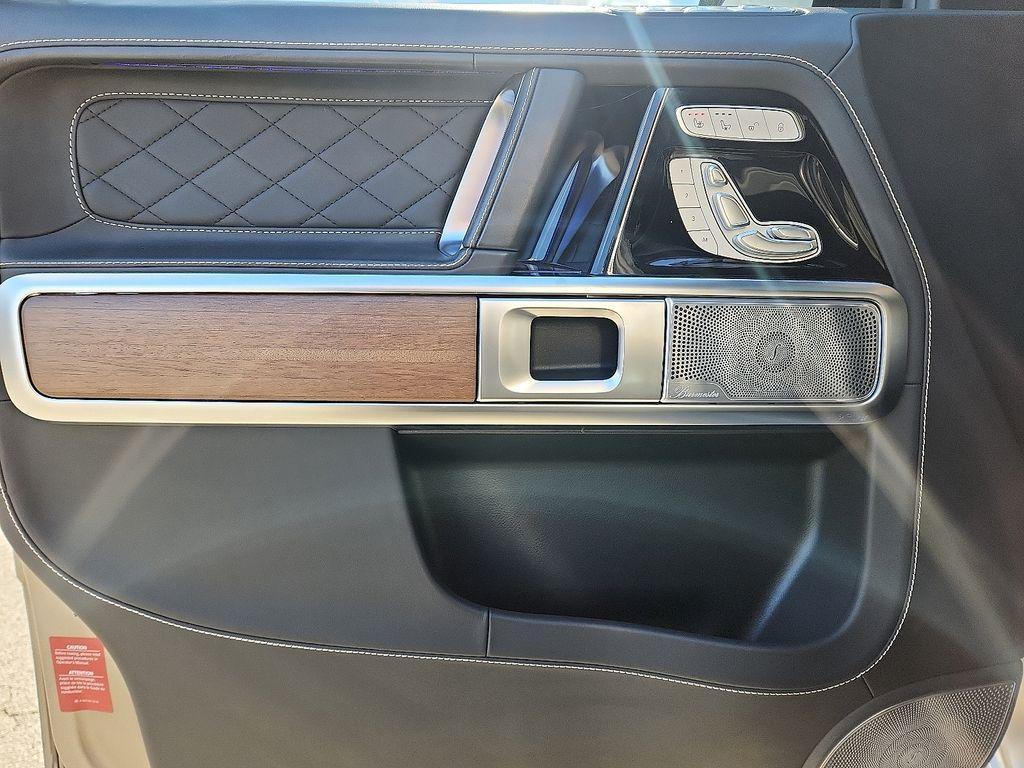 used 2021 Mercedes-Benz G-Class car, priced at $125,800