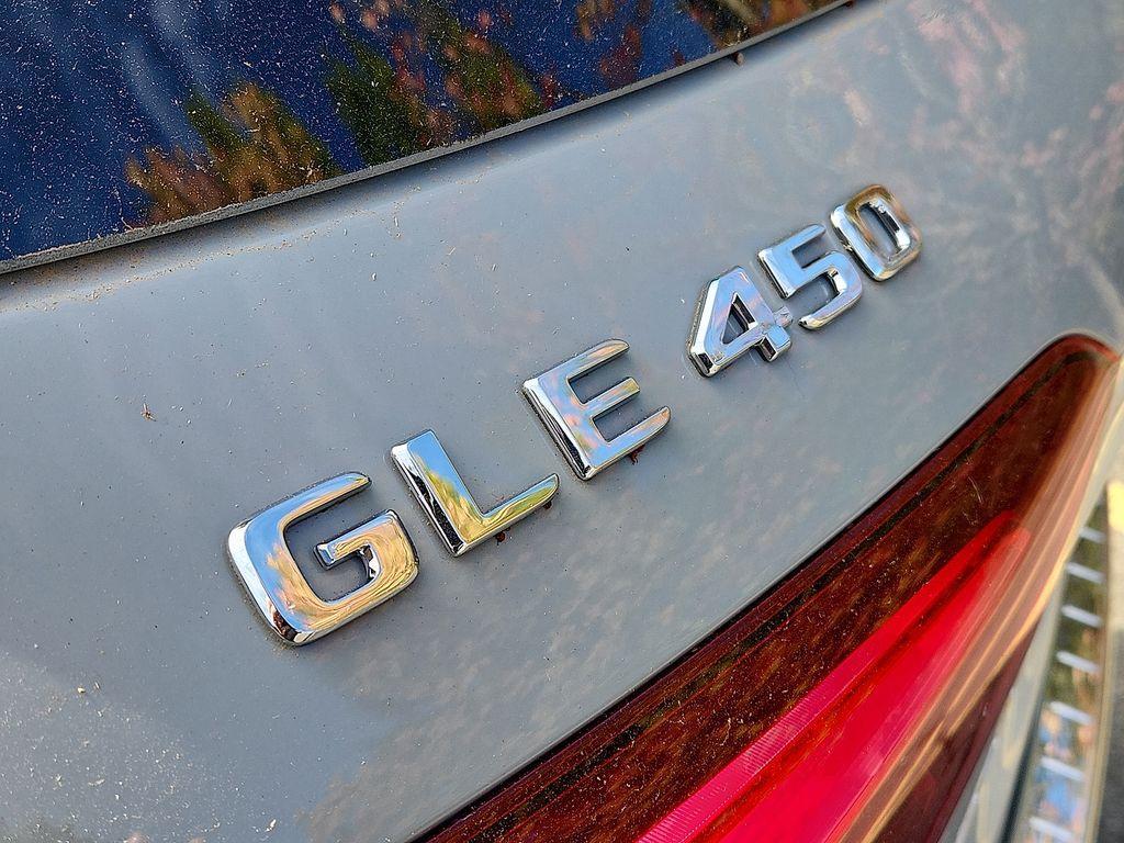 new 2026 Mercedes-Benz GLE 450 car, priced at $89,035