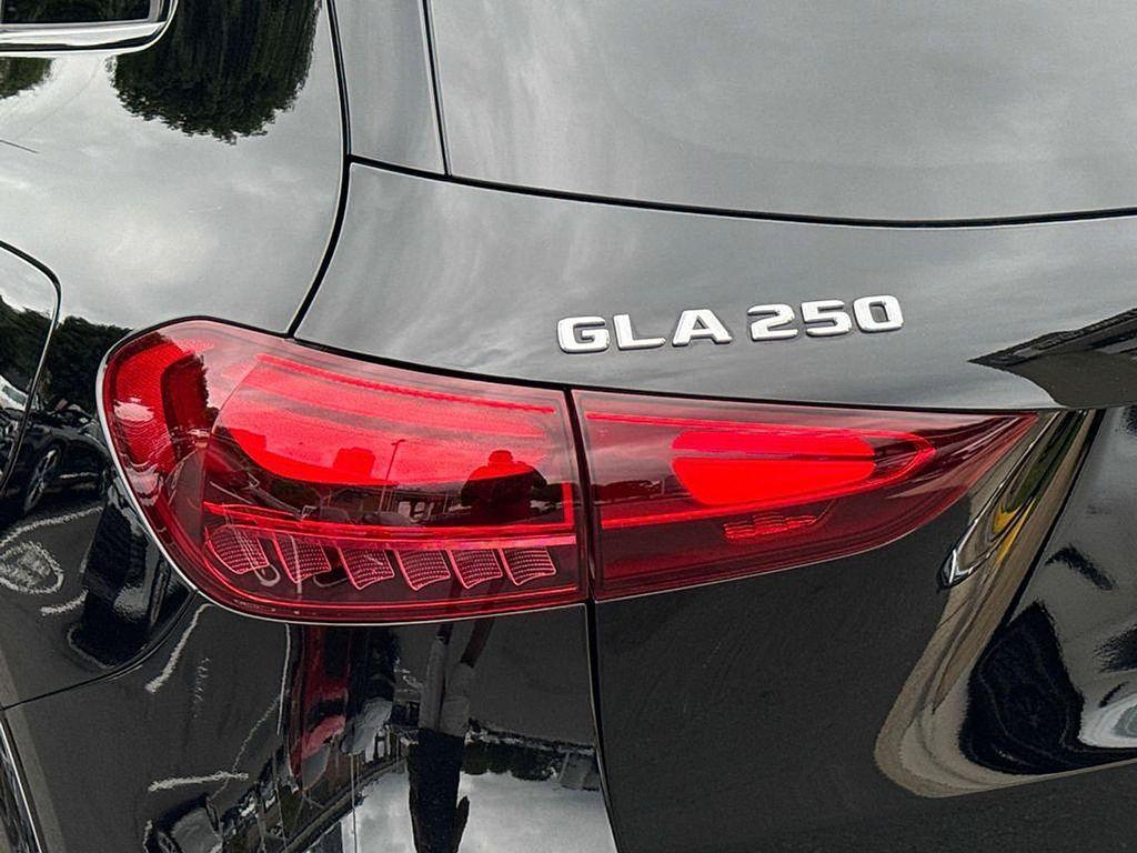 used 2025 Mercedes-Benz GLA 250 car