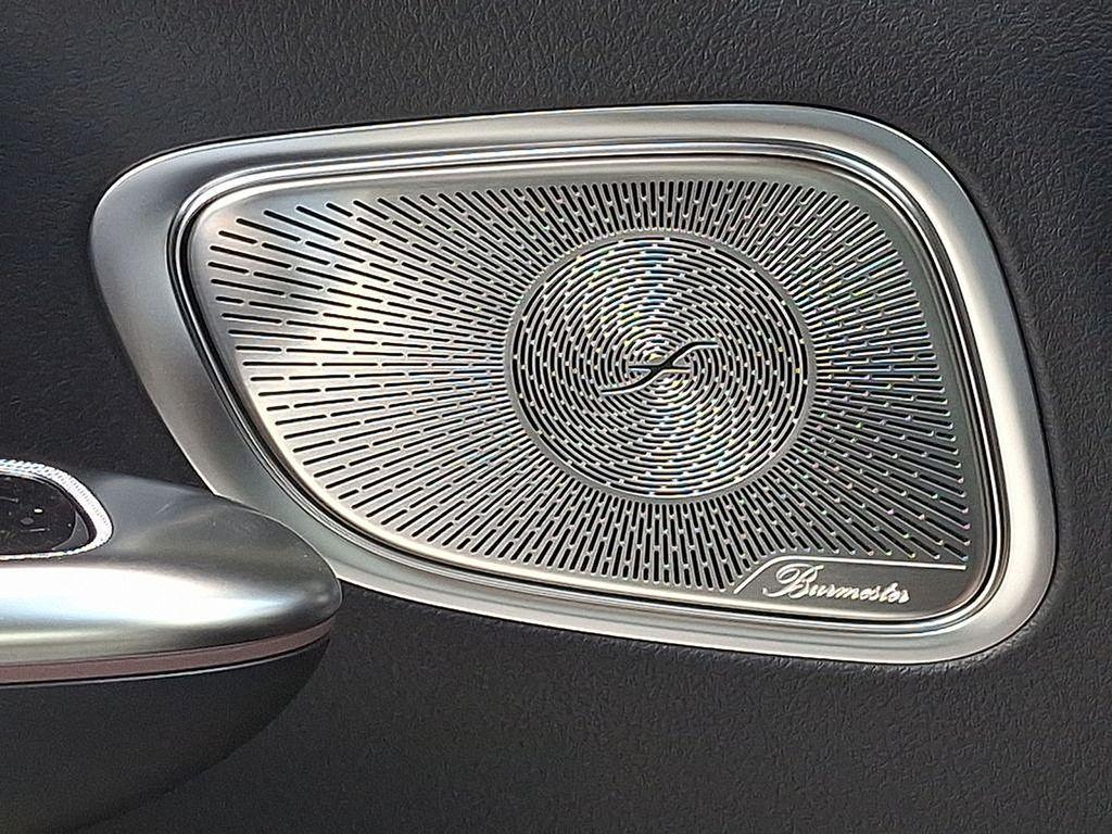 used 2025 Mercedes-Benz GLC 350e car, priced at $61,000