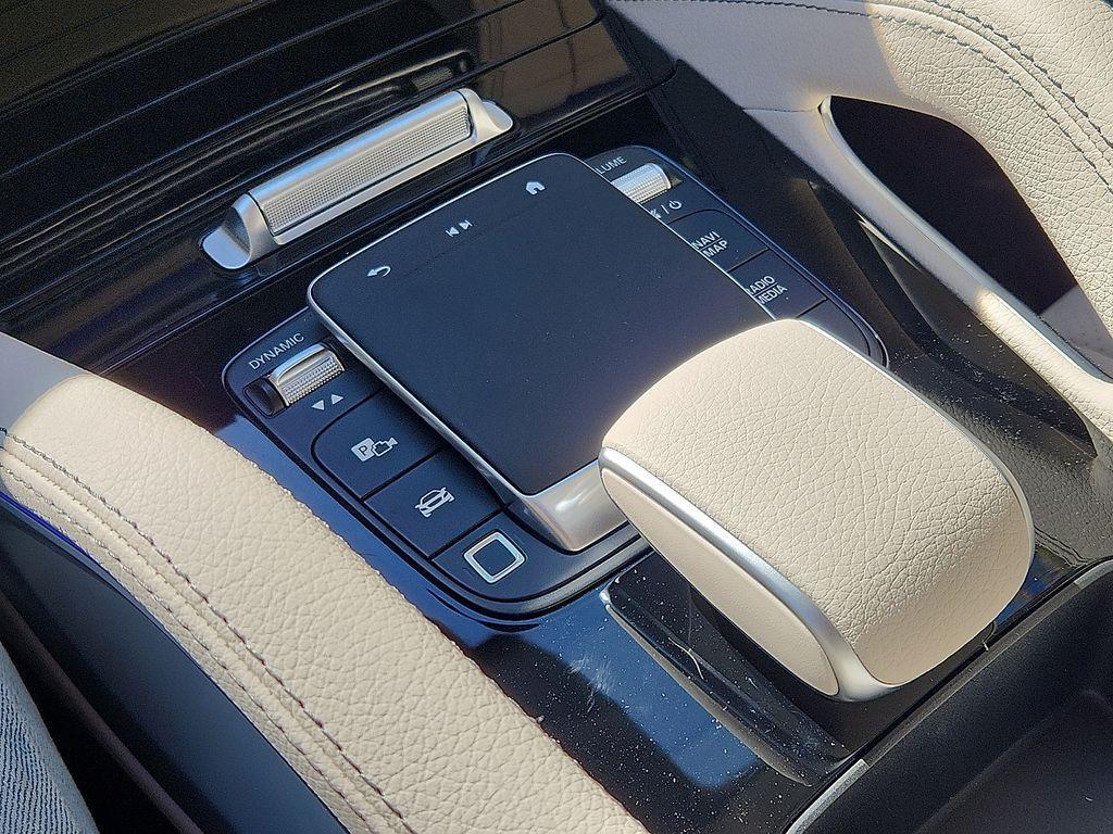 new 2026 Mercedes-Benz GLE 450 car, priced at $82,815