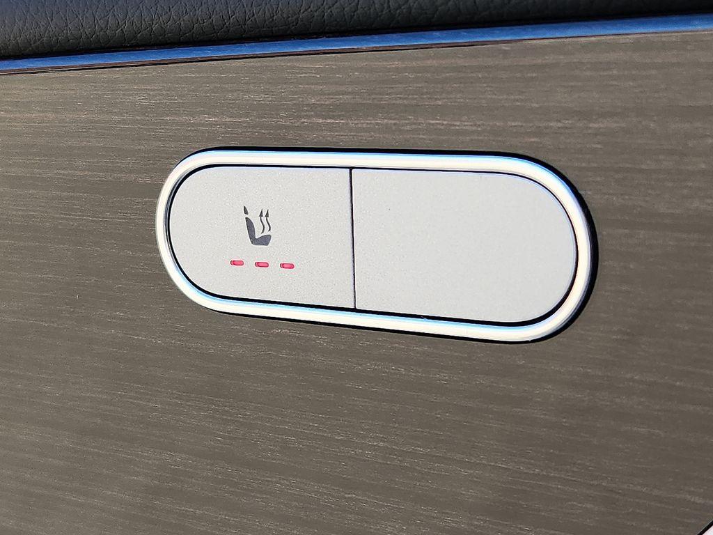 new 2026 Mercedes-Benz GLE 450 car, priced at $82,815