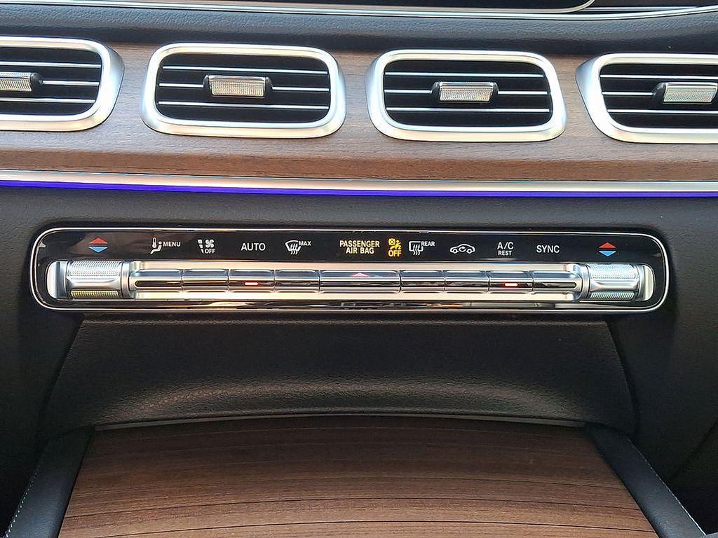 used 2025 Mercedes-Benz GLE 350 car, priced at $57,627