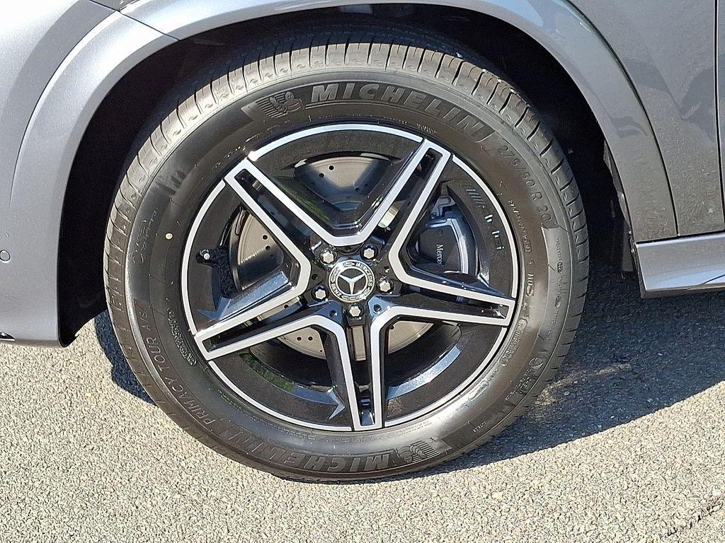 new 2025 Mercedes-Benz GLE 350 car, priced at $81,105