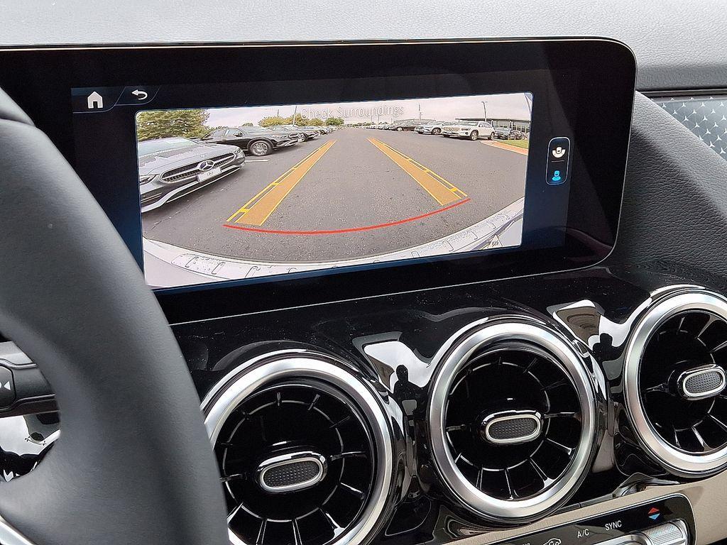 new 2026 Mercedes-Benz GLA 250 car