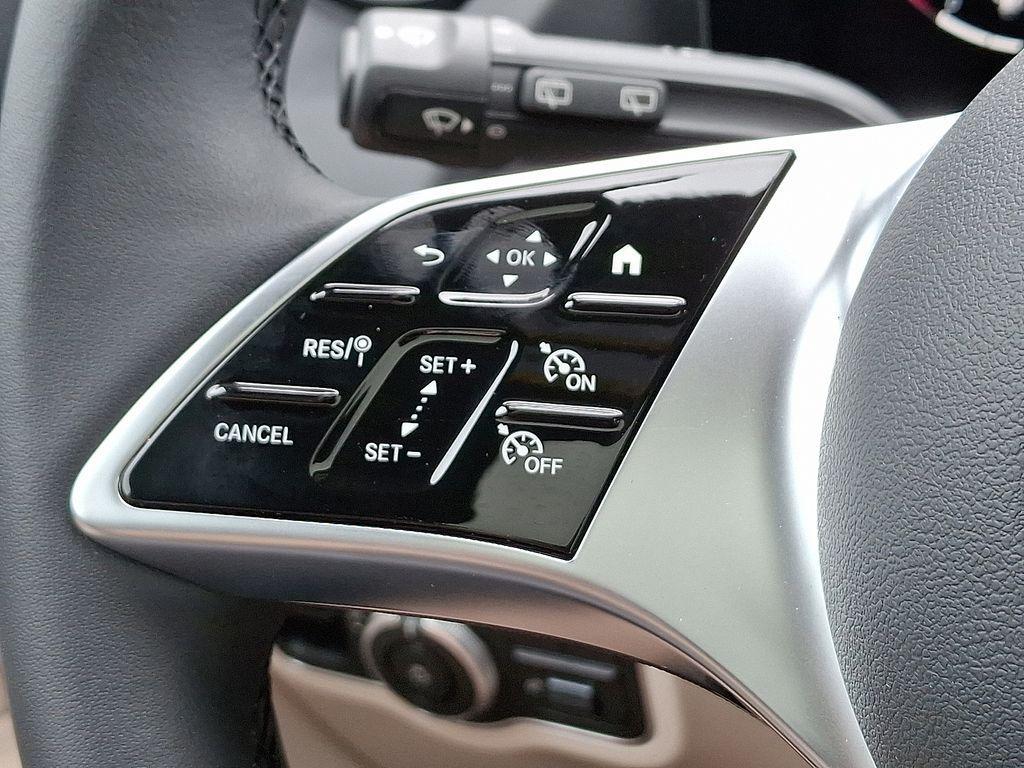new 2026 Mercedes-Benz GLA 250 car