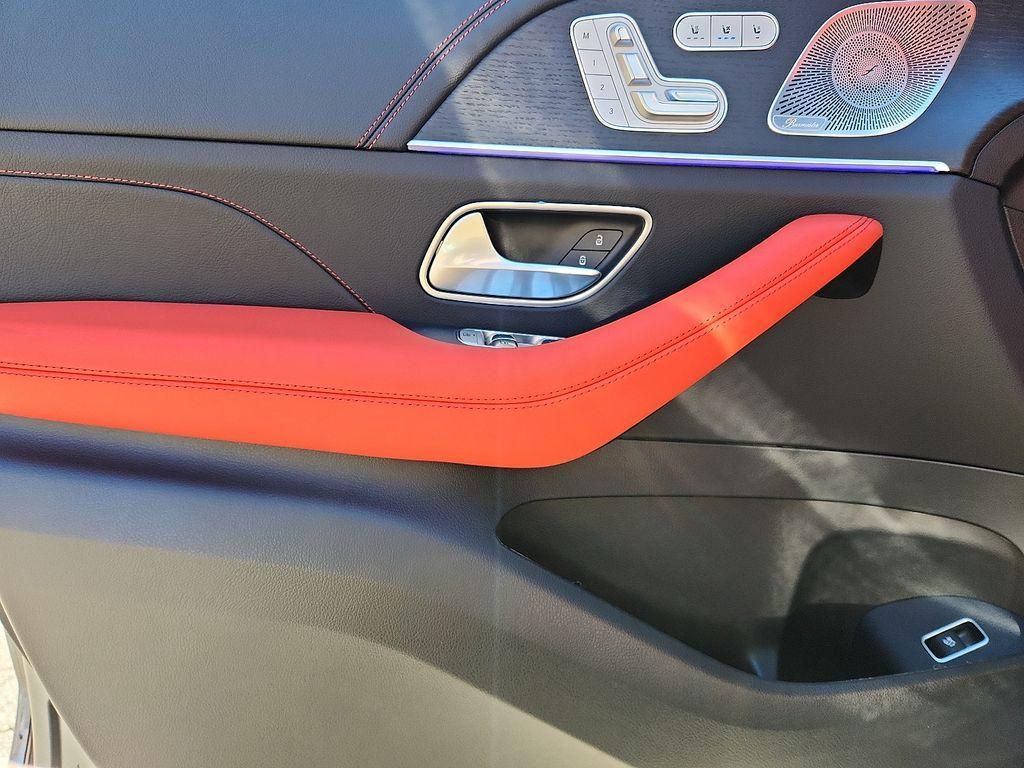 new 2026 Mercedes-Benz AMG GLE 53 car, priced at $101,020