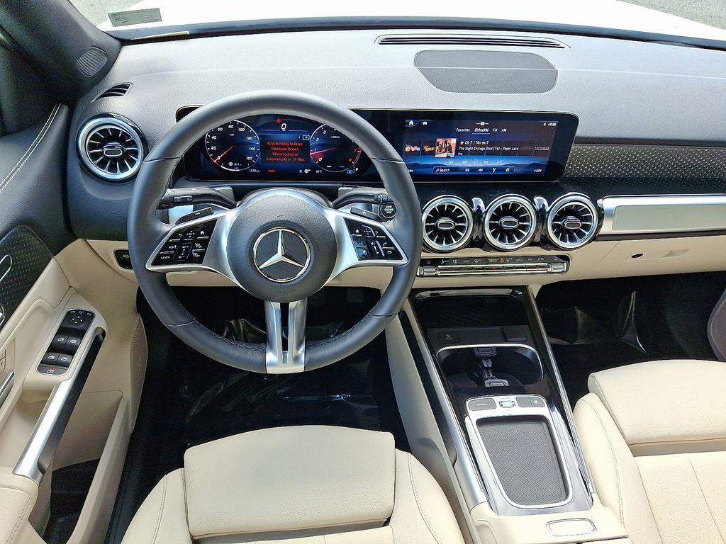 used 2025 Mercedes-Benz GLB 250 car, priced at $46,500