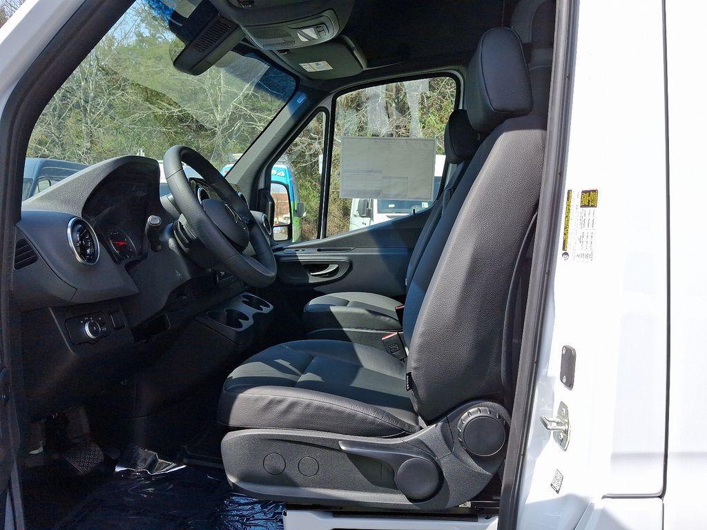 new 2025 Mercedes-Benz Sprinter 2500 car, priced at $61,932