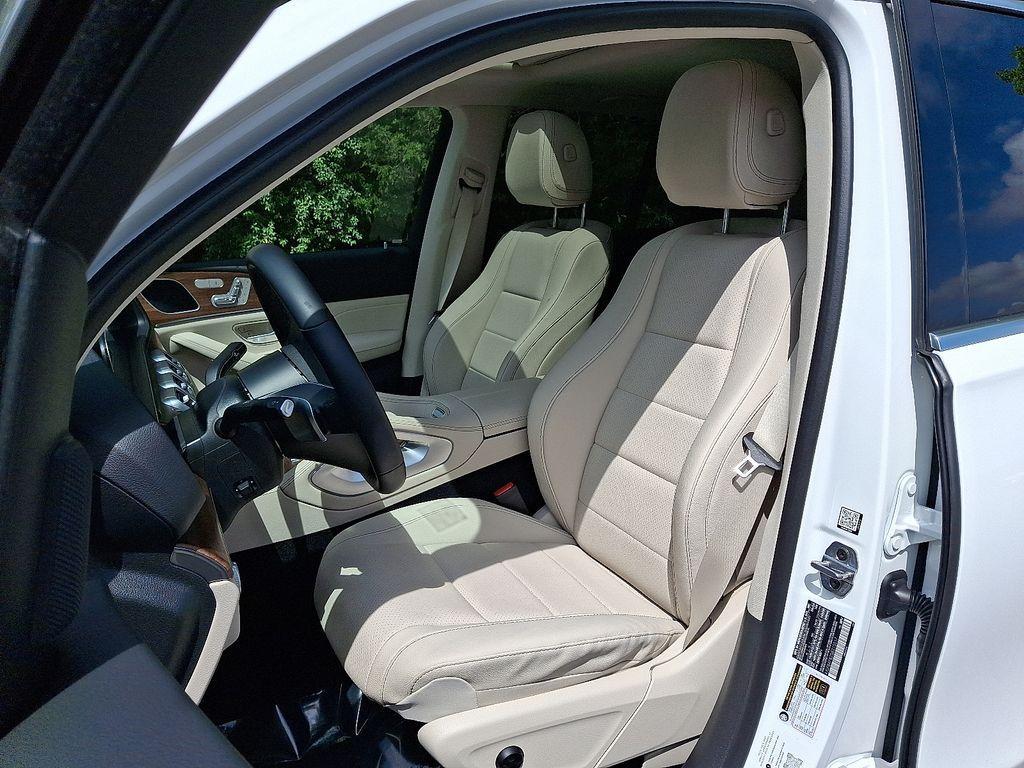 used 2025 Mercedes-Benz GLE 350 car, priced at $59,500