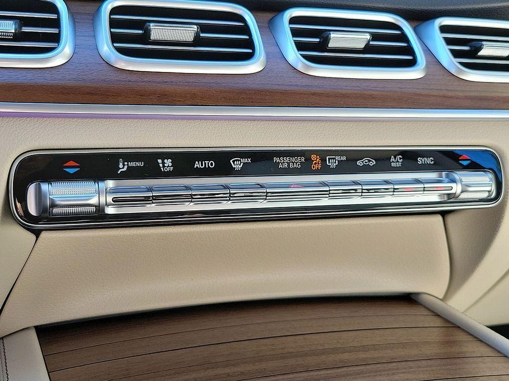 used 2025 Mercedes-Benz GLE 350 car, priced at $58,900