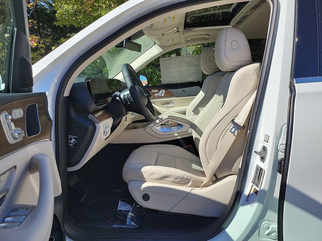 used 2025 Mercedes-Benz GLE 350 car, priced at $58,900