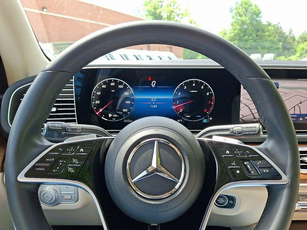 used 2025 Mercedes-Benz GLE 350 car, priced at $59,500