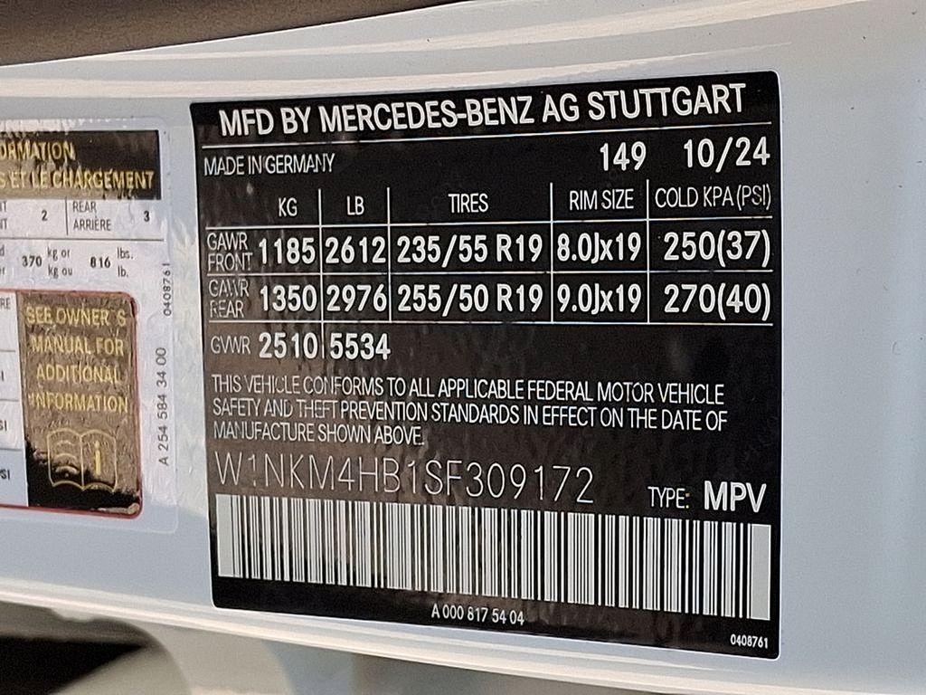 used 2025 Mercedes-Benz GLC 300 car, priced at $50,813