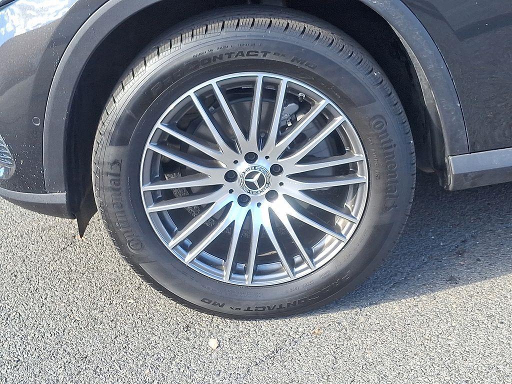 used 2025 Mercedes-Benz GLC 300 car, priced at $47,700