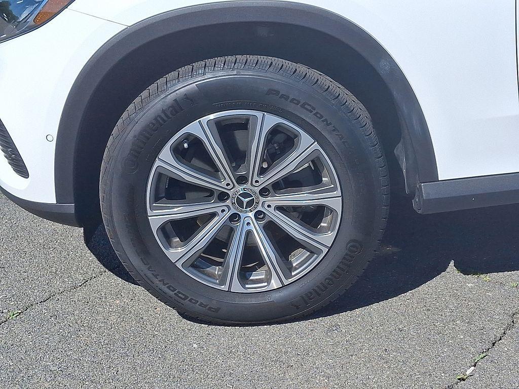 used 2025 Mercedes-Benz GLC 300 car, priced at $47,700