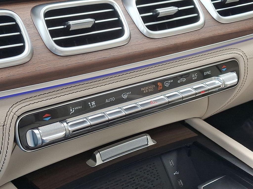 new 2026 Mercedes-Benz GLS 580 car, priced at $123,615