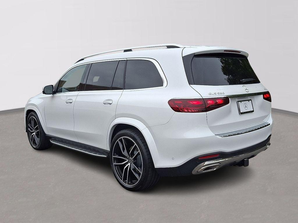 new 2026 Mercedes-Benz GLS 580 car, priced at $123,615