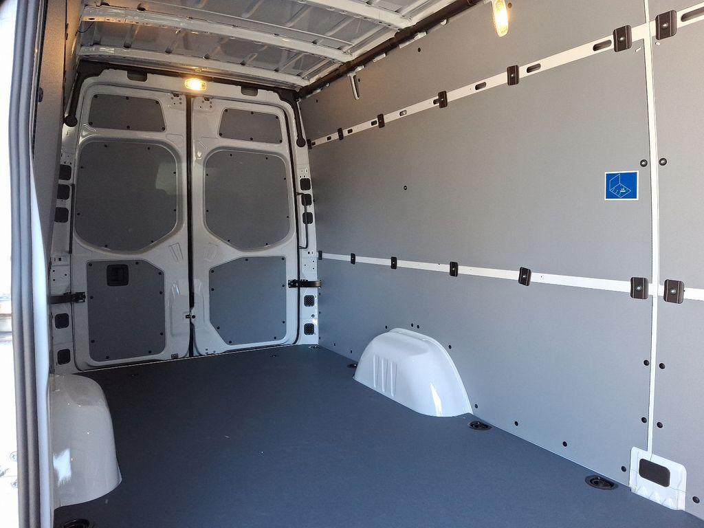 new 2024 Mercedes-Benz eSprinter 2500 car, priced at $85,812