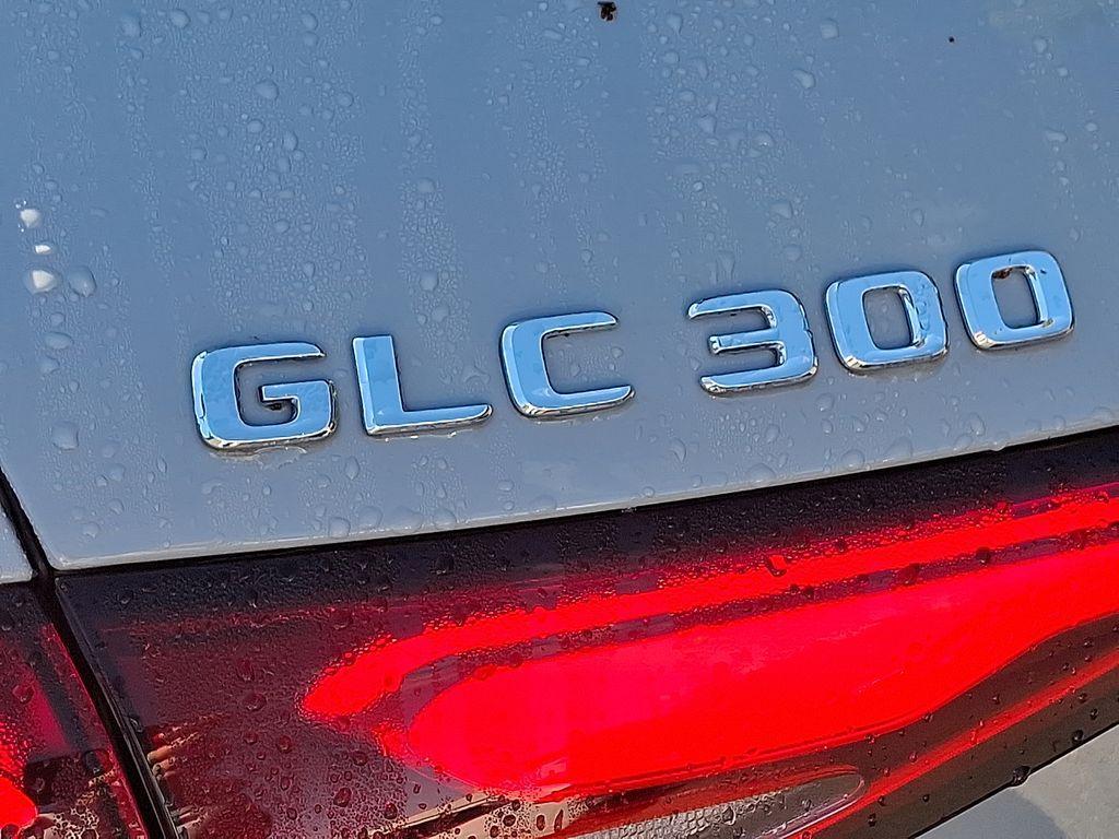 new 2026 Mercedes-Benz GLC 300 car, priced at $61,000