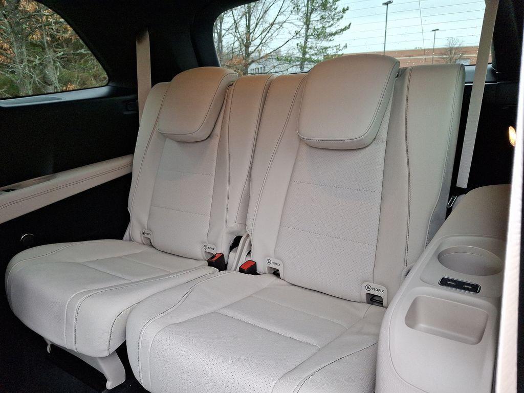new 2025 Mercedes-Benz GLS 450 car, priced at $91,775
