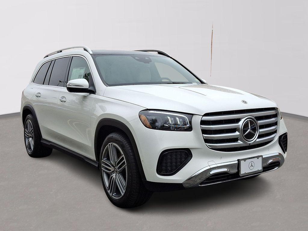 new 2025 Mercedes-Benz GLS 450 car, priced at $91,775