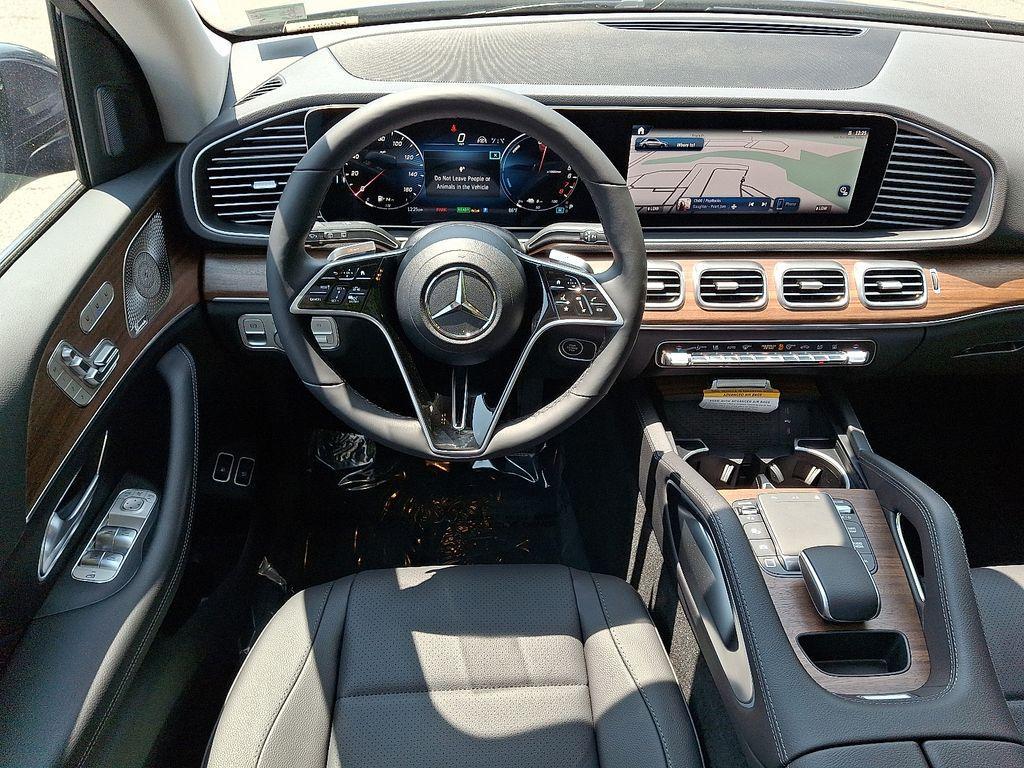 new 2025 Mercedes-Benz GLE 450e car, priced at $77,530