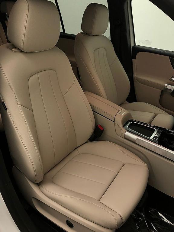 used 2024 Mercedes-Benz GLB 250 car, priced at $35,500