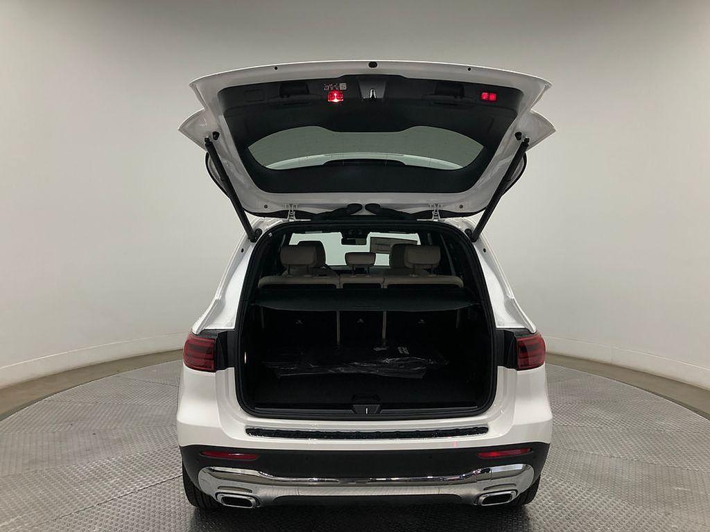 used 2024 Mercedes-Benz GLB 250 car, priced at $35,500