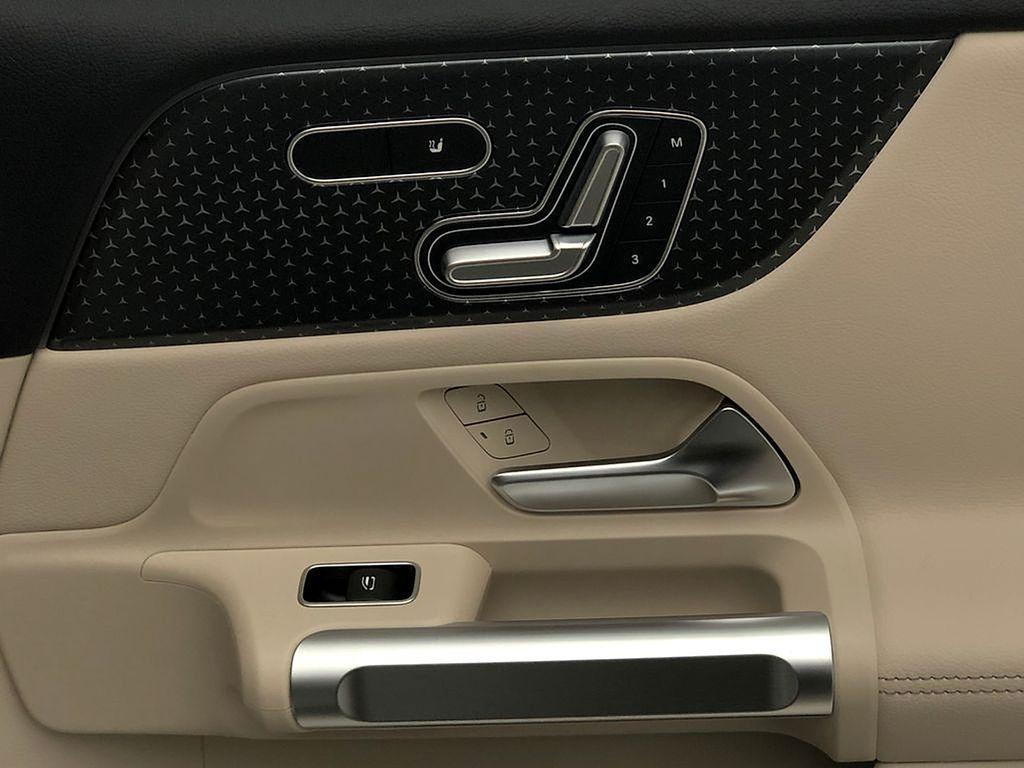 used 2024 Mercedes-Benz GLB 250 car, priced at $35,500