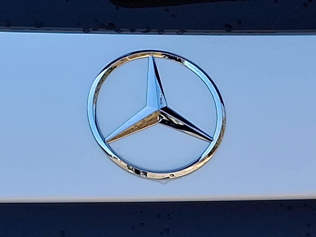 used 2025 Mercedes-Benz GLC 300 car, priced at $47,800