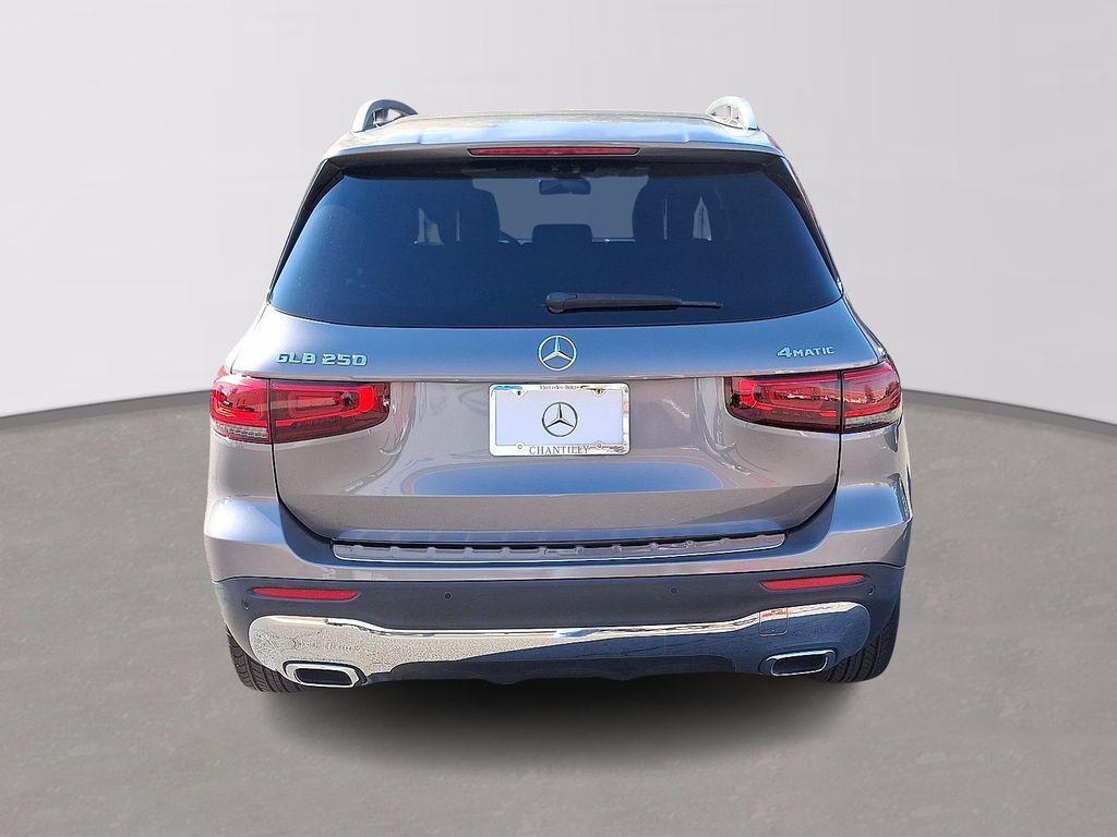 used 2020 Mercedes-Benz GLB 250 car, priced at $19,900