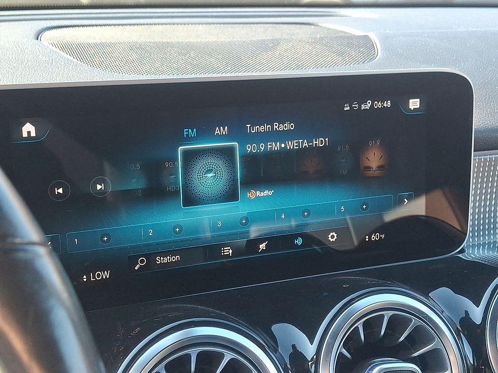 used 2020 Mercedes-Benz GLB 250 car, priced at $19,900