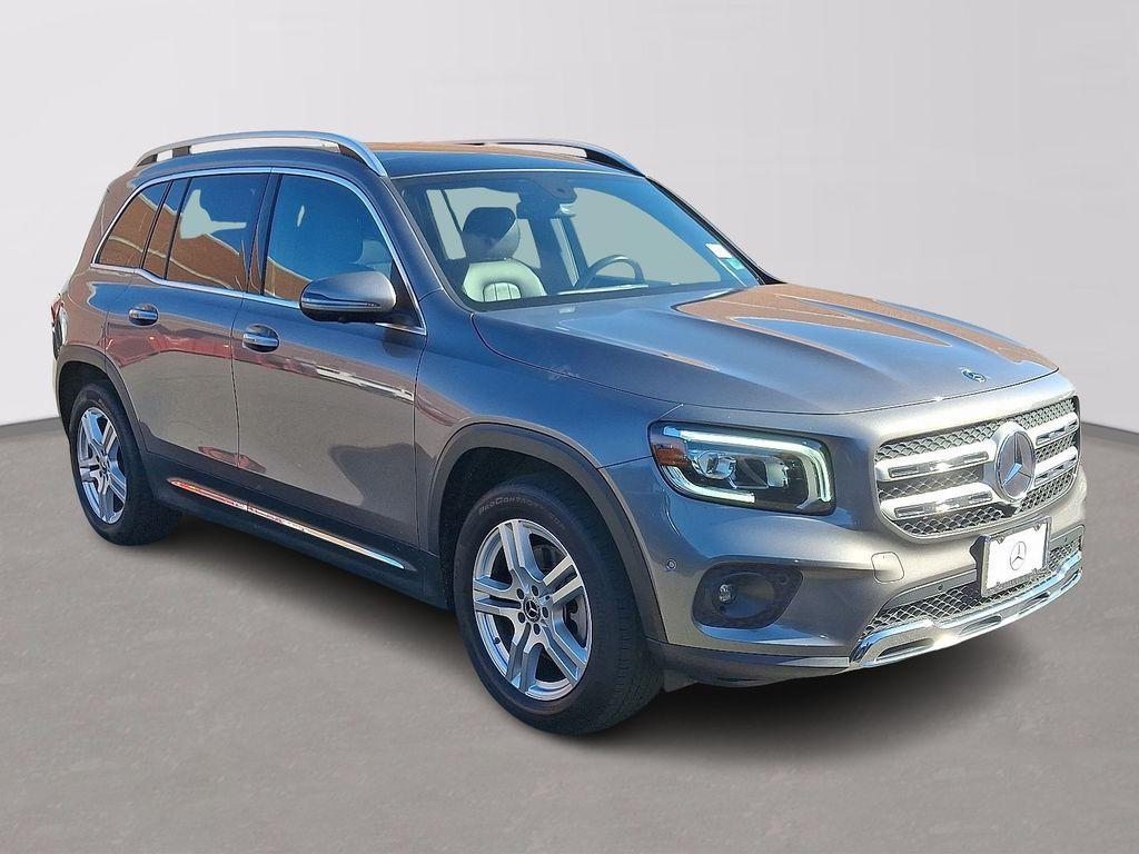 used 2020 Mercedes-Benz GLB 250 car, priced at $19,900