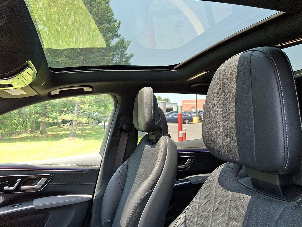 used 2023 Mercedes-Benz EQS 580 car, priced at $71,500