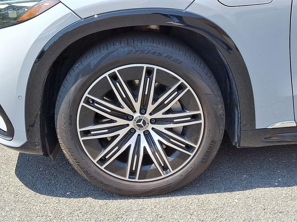 used 2023 Mercedes-Benz EQS 580 car, priced at $71,500