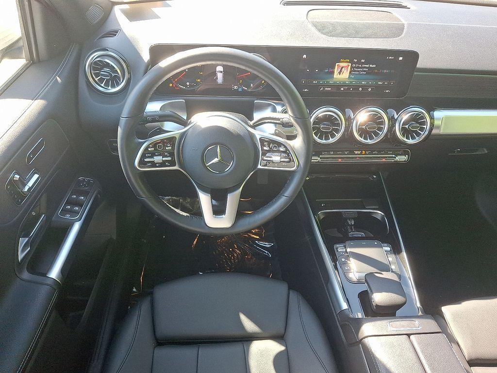 used 2023 Mercedes-Benz GLB 250 car, priced at $34,400