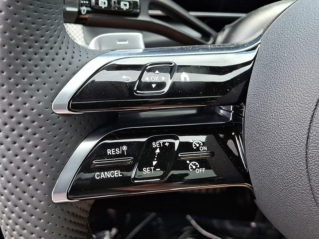 new 2026 Mercedes-Benz GLC 300 car, priced at $58,035