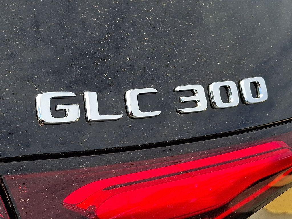 new 2026 Mercedes-Benz GLC 300 car, priced at $58,035