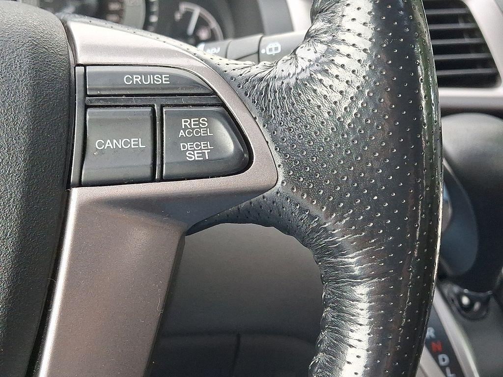 used 2017 Honda Odyssey car, priced at $16,686