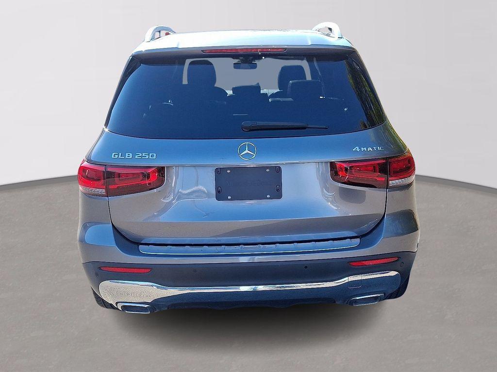 used 2020 Mercedes-Benz GLB 250 car, priced at $22,098