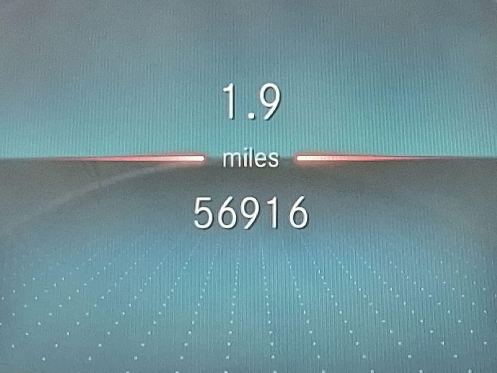 used 2020 Mercedes-Benz GLB 250 car, priced at $22,098