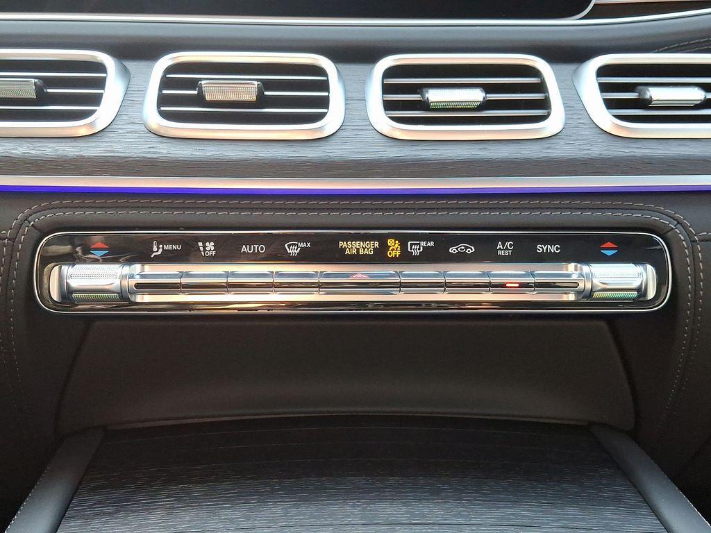 new 2025 Mercedes-Benz AMG GLE 53 car, priced at $102,755