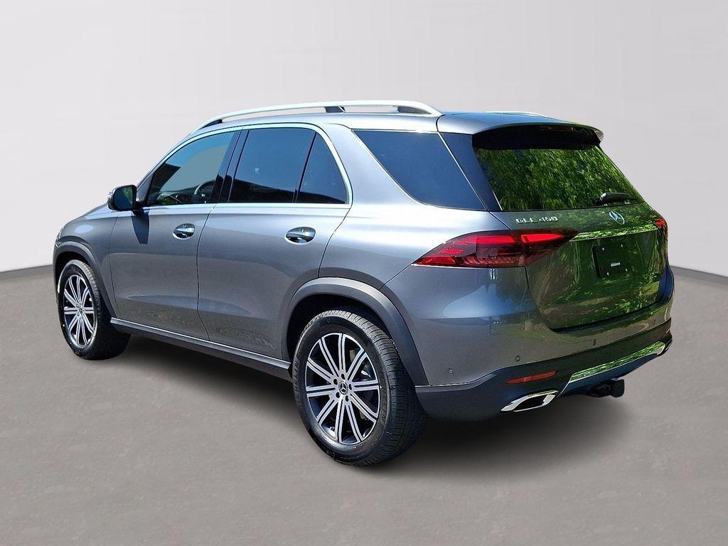new 2025 Mercedes-Benz GLE 450 car, priced at $77,095
