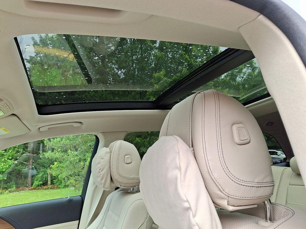 new 2025 Mercedes-Benz GLS 580 car, priced at $124,335