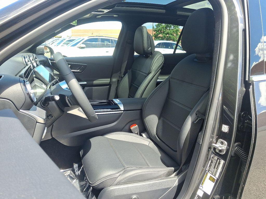 new 2026 Mercedes-Benz GLC 350e car, priced at $68,420