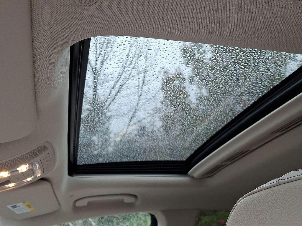 used 2025 Mercedes-Benz GLE 350 car, priced at $58,838