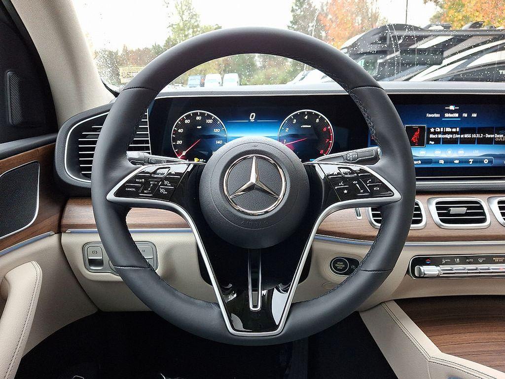 used 2025 Mercedes-Benz GLE 350 car, priced at $58,838