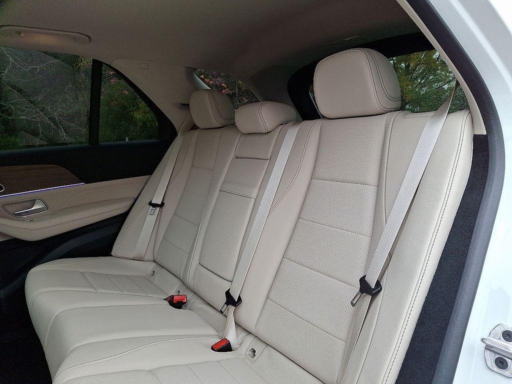 used 2025 Mercedes-Benz GLE 350 car, priced at $58,838